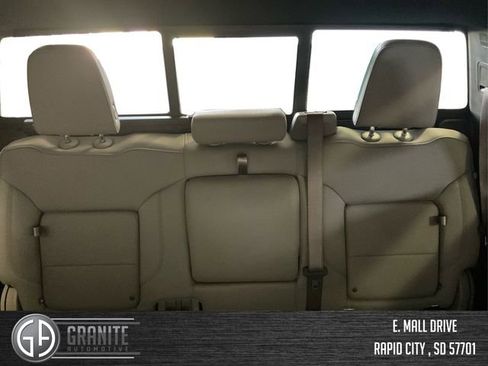 New 2025 GMC Sierra 3500 SLT AWD/4WD image 14