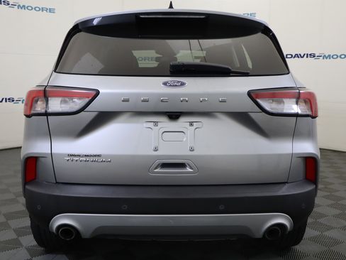Used 2021 Ford Escape Titanium image 7