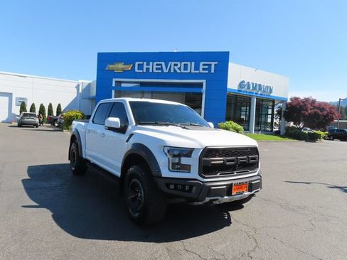 Used 2017 Ford F150 Raptor w/ Equipment Group 802A Luxury AWD/4WD image 50