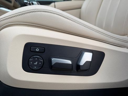 Used 2020 BMW X5 sDrive40i w/ Premium Package image 14