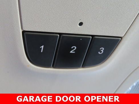 Used 2019 Chevrolet Impala Premier w/ Premier Confidence Package image 36