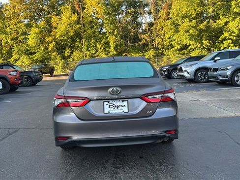 Used 2024 Toyota Camry LE image 30