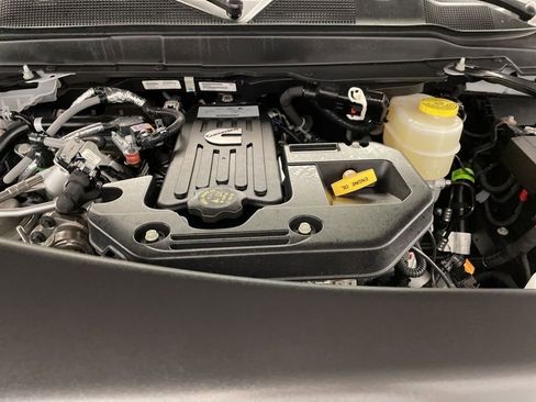 New 2026 RAM 2500 Big Horn AWD/4WD image 21