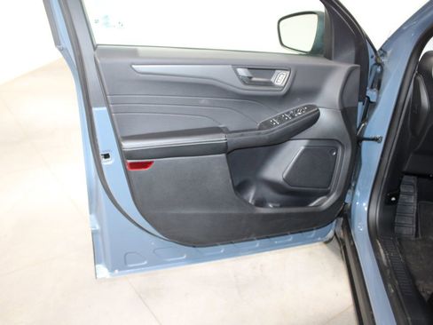 Used 2025 Ford Escape Active image 22