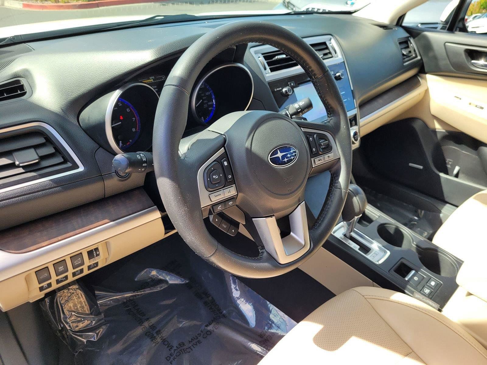 Used 2017 Subaru Outback 2.5i Limited AWD/4WD image 11