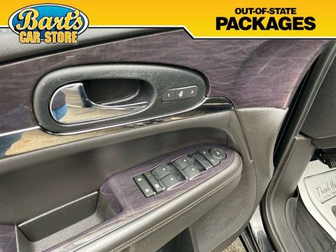 Used 2017 Buick Enclave Leather image 27