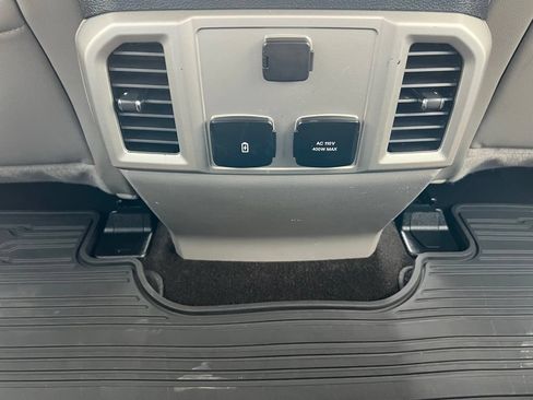 Used 2020 Ford F150 Lariat AWD/4WD image 25