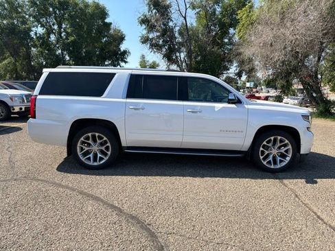 Used 2017 Chevrolet Suburban Premier AWD/4WD image 9