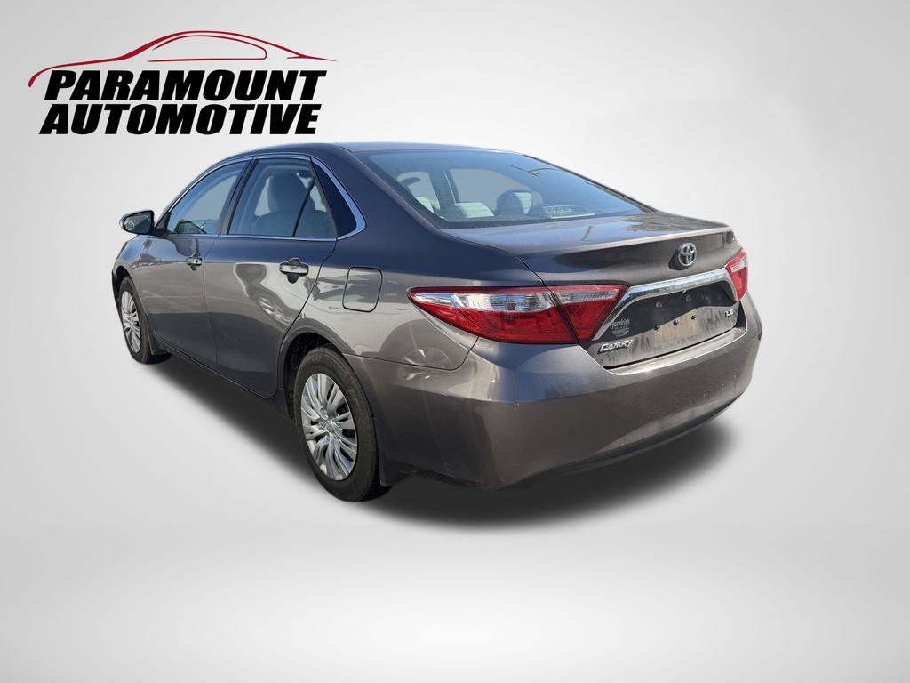 Used 2017 Toyota Camry LE FWD image 3
