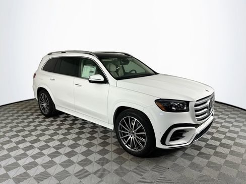 New 2026 Mercedes-Benz GLS 450 4MATIC image 1