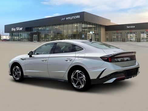 New 2026 Hyundai Sonata SEL FWD image 4