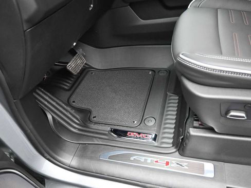 New 2026 GMC Sierra 2500 AT4X w/ LPO, Black Badging Package image 29