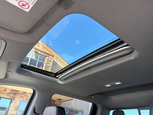 Used 2021 Chevrolet Silverado 2500 LTZ image 27