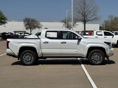 New 2026 Toyota Tacoma Limited AWD/4WD image 3