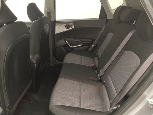 Used 2022 Kia Soul LX w/ Technology Package FWD image 18