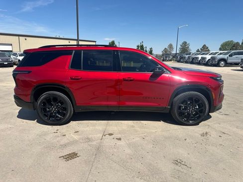 Certified 2026 Chevrolet Traverse RS AWD/4WD image 40