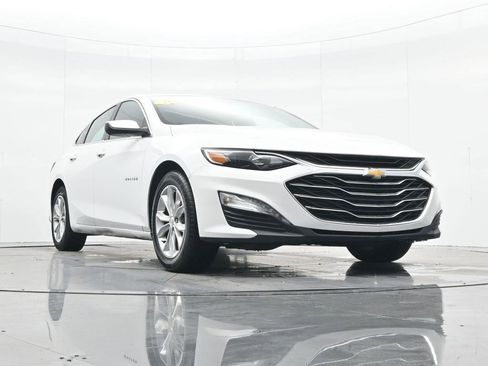Used 2024 Chevrolet Malibu LT image 29