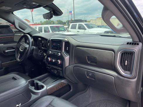 Used 2022 GMC Sierra 1500 Denali w/ Denali Reserve Package AWD/4WD image 17