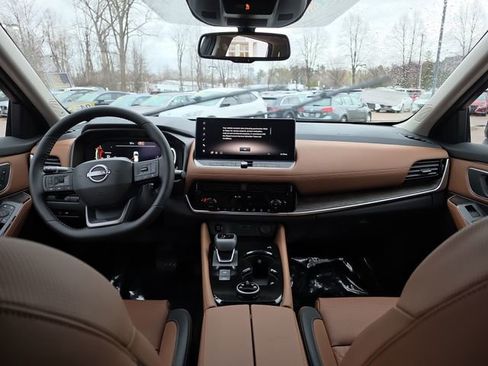 New 2026 Nissan Rogue Platinum AWD/4WD image 6