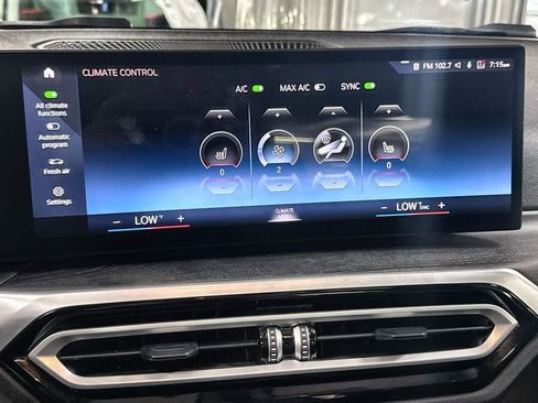 Used 2023 BMW 330i Sedan image 19