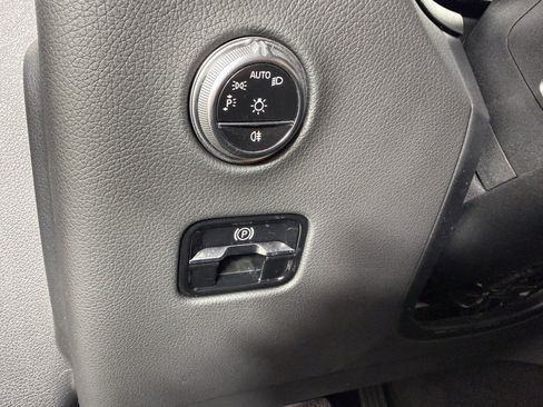 Used 2023 Mercedes-Benz GLC 300 4MATIC image 22