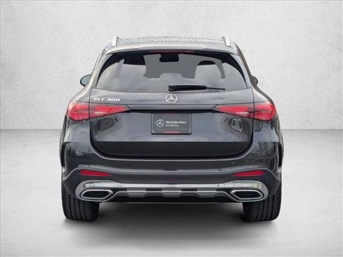New 2026 Mercedes-Benz GLC 300 image 8