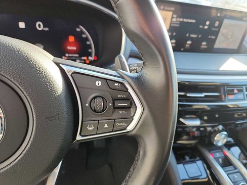 Used 2023 Acura MDX SH-AWD w/ Technology Package image 21