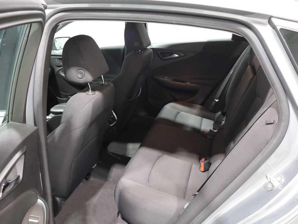 Used 2024 Chevrolet Malibu LT FWD image 16
