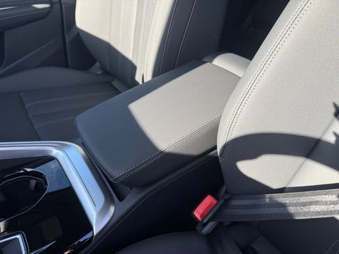New 2025 Audi Q5 Premium image 14
