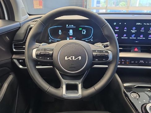 Certified 2025 Kia Sportage EX AWD/4WD image 21