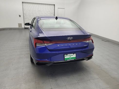 Used 2023 Hyundai Elantra Limited FWD image 6