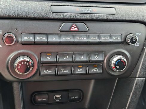 Used 2021 Kia Sportage LX FWD image 23