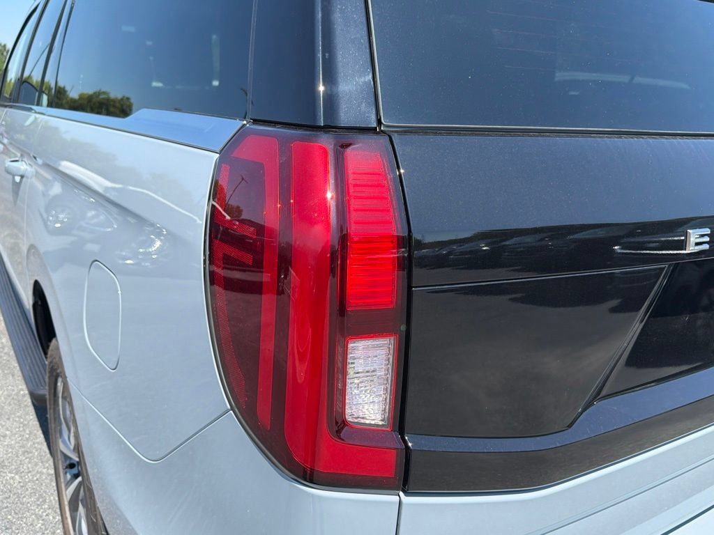 New 2027 Ford Expedition Max Active AWD/4WD image 28