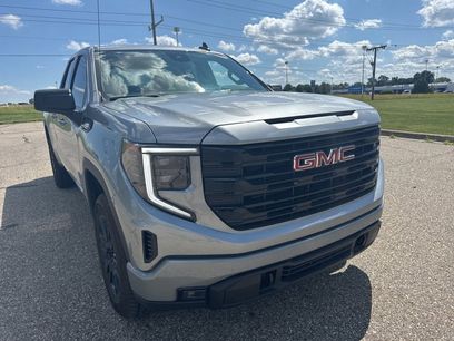 Used 2025 GMC Sierra 1500 Elevation