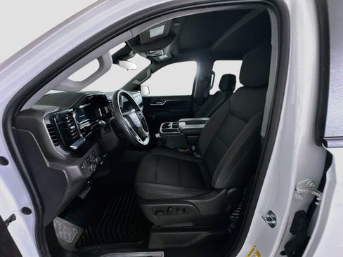 Used 2023 Chevrolet Silverado 1500 LT AWD/4WD image 13