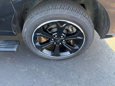 Used 2022 Ford Expedition Max Limited AWD/4WD image 38