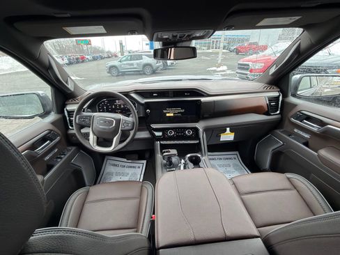 New 2026 GMC Sierra 1500 Denali w/ LPO, Black Badging Package image 8
