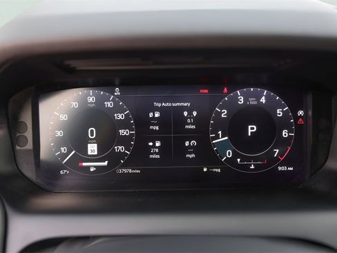 Used 2021 Land Rover Discovery Sport SE R-Dynamic image 14