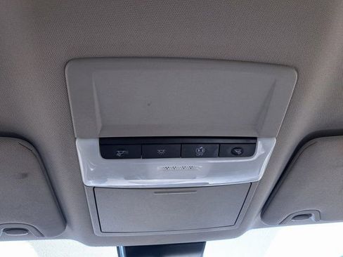 Used 2024 Nissan Altima 2.5 SV FWD image 18