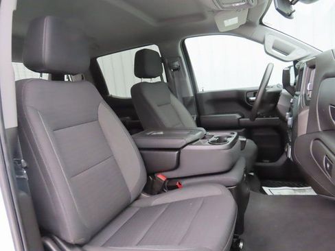 Used 2022 Chevrolet Silverado 1500 Custom Trail Boss image 25