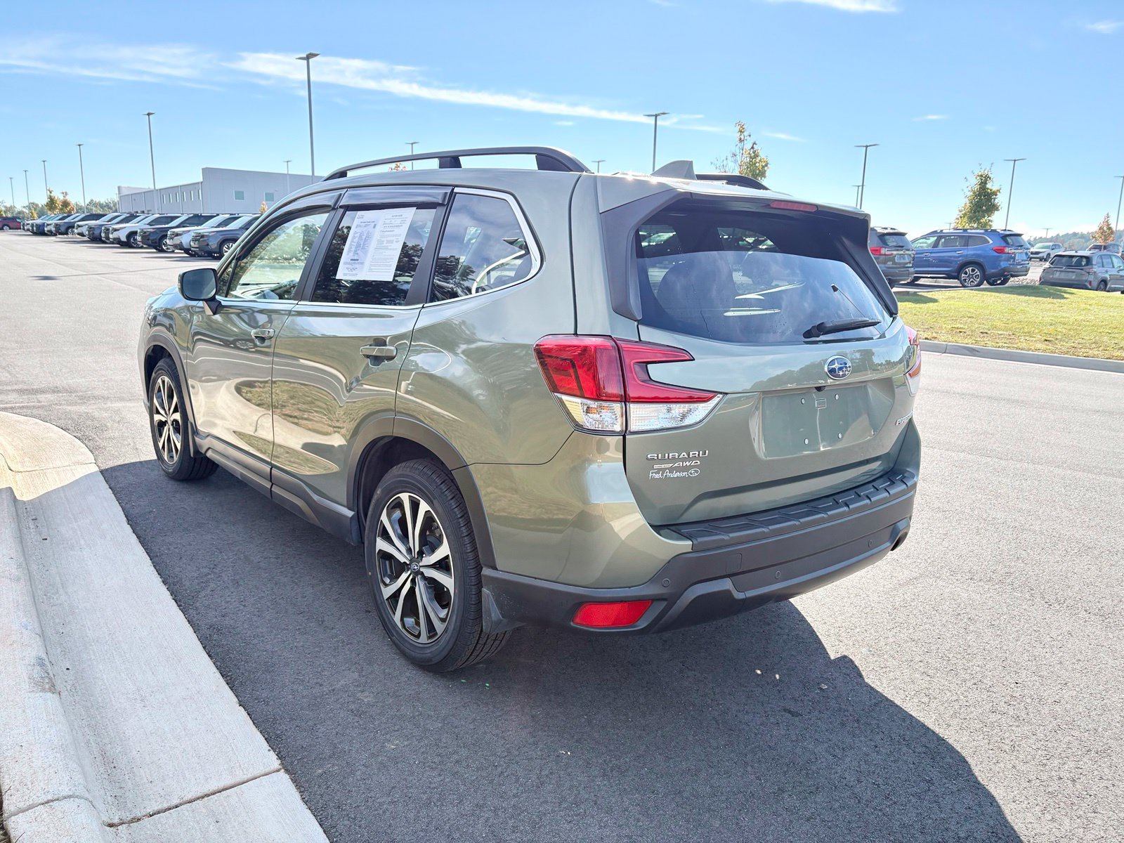 Used 2021 Subaru Forester Limited AWD/4WD image 6