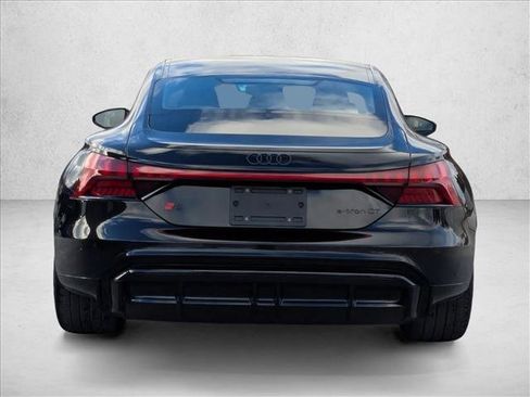 New 2026 Audi S e-tron GT Prestige image 7