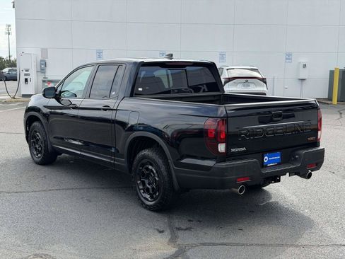 Certified 2025 Honda Ridgeline TrailSport+ image 3