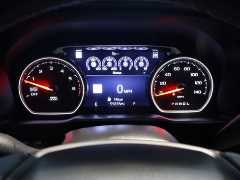 Used 2019 Chevrolet Silverado 1500 High Country w/ High Country Premium Package image 19