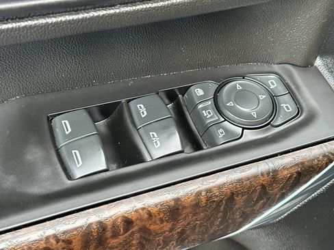 Used 2021 GMC Sierra 2500 Denali w/ Denali Ultimate Package image 12