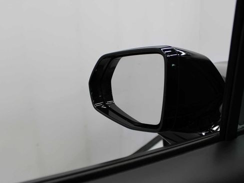 Used 2023 Chevrolet Blazer LT AWD/4WD image 14