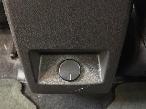 Used 2016 Chevrolet Equinox LS AWD/4WD image 16