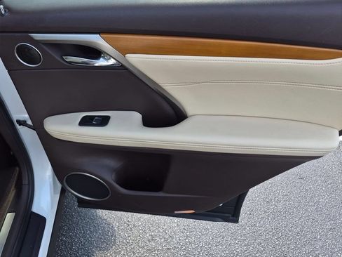 Used 2019 Lexus RX 350 FWD w/ Navigation Package image 31