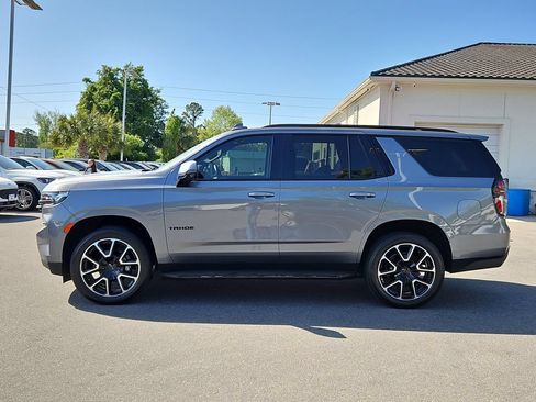 Used 2021 Chevrolet Tahoe RST w/ Luxury Package AWD/4WD image 4