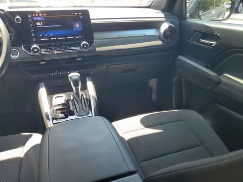 Certified 2024 Chevrolet Colorado LT w/ LT Convenience Package RWD image 15